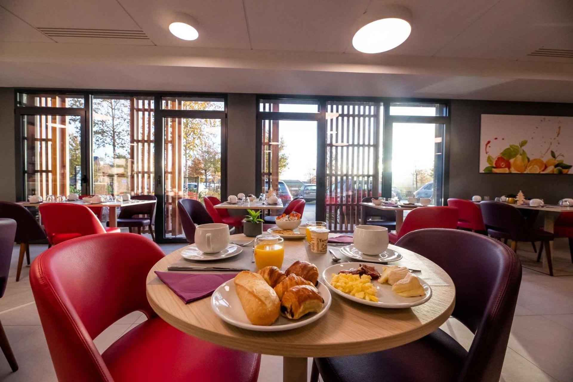 Brit Hotel Eden Spa องเฟลอร์ ภายนอก รูปภาพ